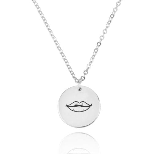 Lips Engraving Disc Necklace - Beleco Jewelry